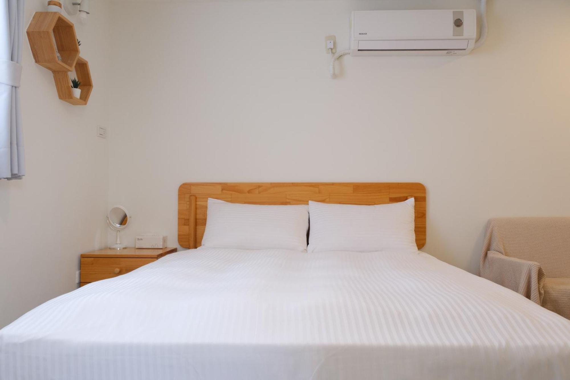 See U Apartment Тайнань Экстерьер фото