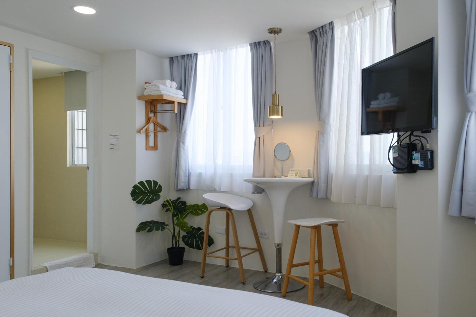 See U Apartment Тайнань Экстерьер фото